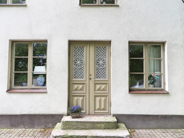 住まいでの窓とドアの違いは？それぞれの特徴についても考察